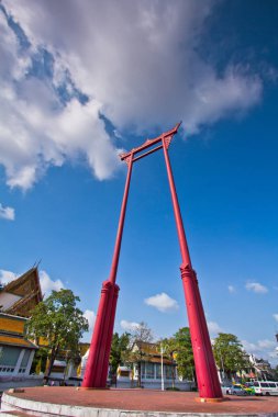 Ünlü dev salıncak