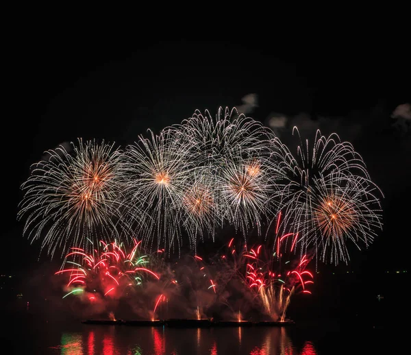 Colorful beautiful fireworks — Stock Photo, Image