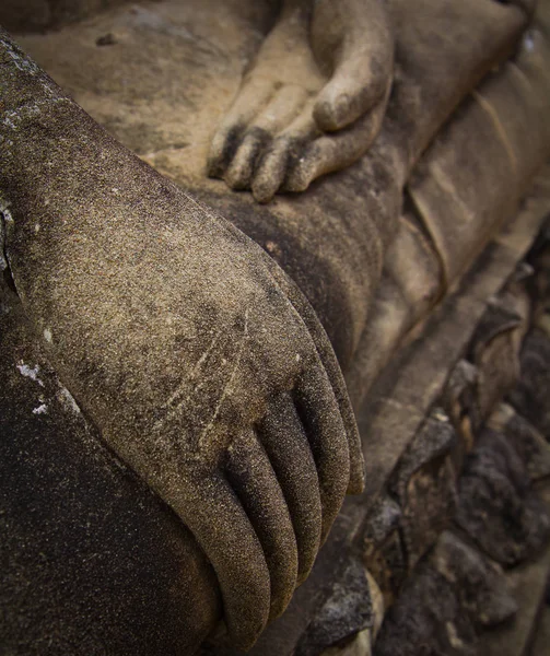 Antiche mani buddha — Foto Stock