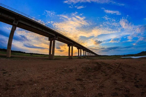 Huge viaduct at sunset — Stock Photo, Image