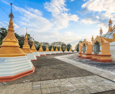 Bago Simgesel Yapı Pagoda