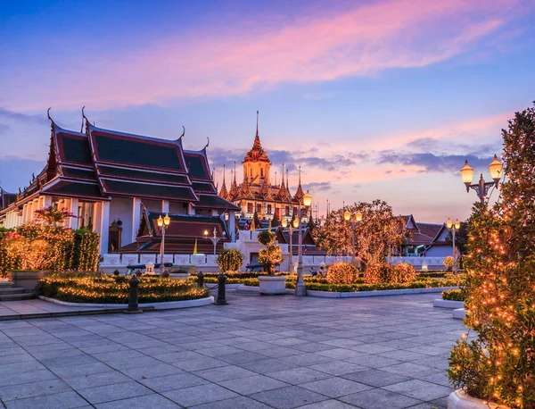 Świątynia w Landmark landmark Wat Rachanadda — Zdjęcie stockowe