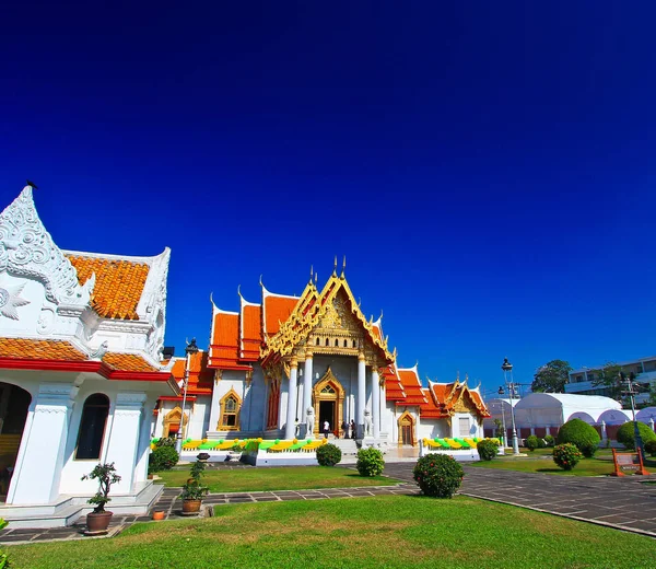 Templo (Wat Benchamabophit ) —  Fotos de Stock