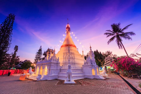 Templo Wat Phra que Doi Kong Mu — Fotografia de Stock