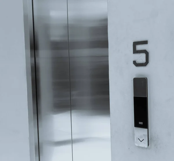 Grey closed elevator doors — Stock Photo, Image
