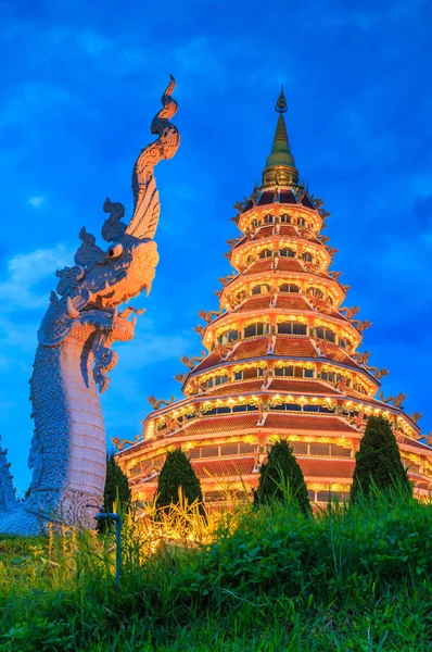 Templo wat hyua pla kang — Foto de Stock