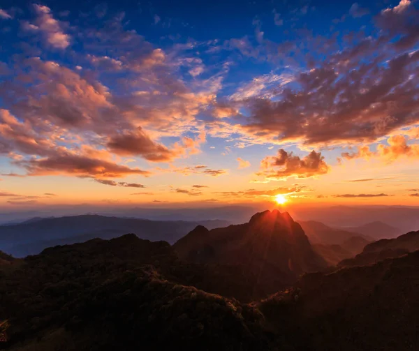 Landschap Doi Luang Chiang Dao — Stockfoto