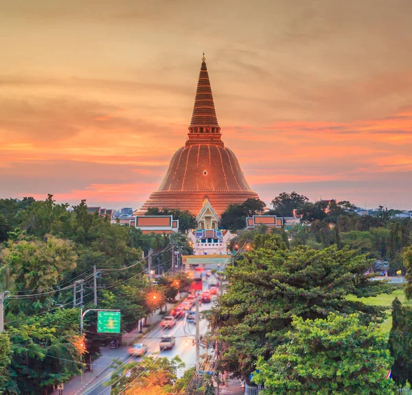 Zlatá pagoda Phra Pathom Chedi — Stock fotografie