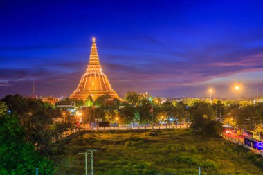 Golden pagoda Phra Pathom Chedi 