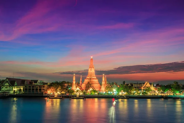 Bangkok tempel van Wat Arun — Stockfoto