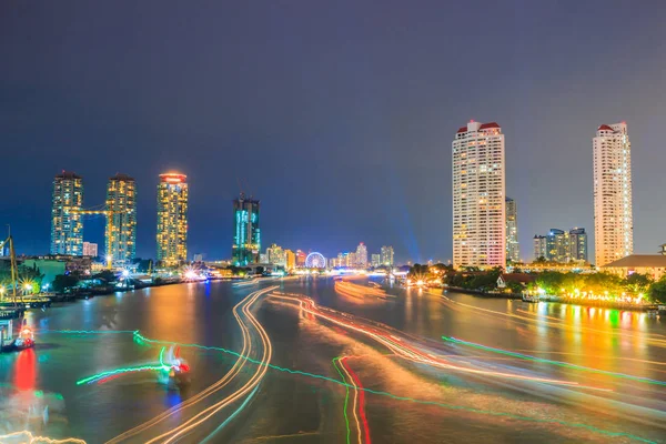 Bangkok paisaje urbano por la noche —  Fotos de Stock