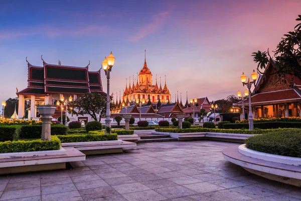 Templo tailandês Wat Rachanadda — Fotografia de Stock