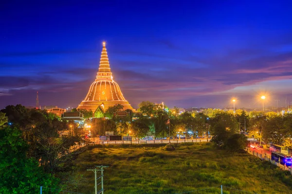 Gyllene pagod Phra Pathom Chedi — Stockfoto