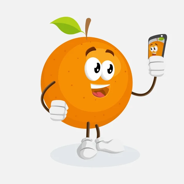 Mascote Laranja Fundo Com Pose Selfie Com Estilo Design Plano — Vetor de Stock