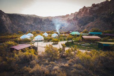 Yurta Çarın Kanyonu'turistler için