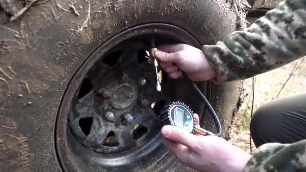 Wheel pressure check OffRoad — 비디오
