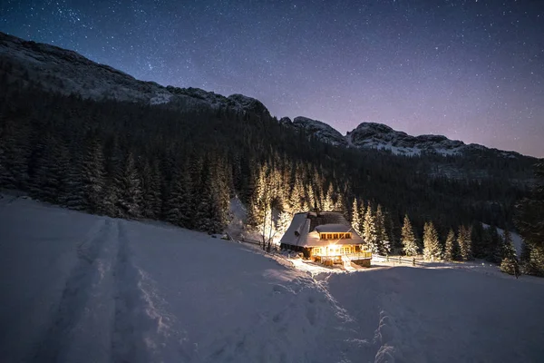 Hala Kondratowa Notte — Foto Stock