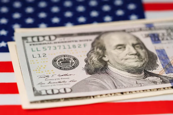 Banconote Dollari Sul Background Della Bandiera Usa America Conto Bancario — Foto Stock