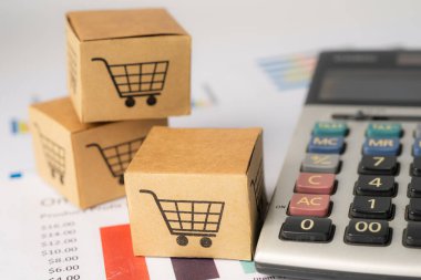 Beyaz zemin üzerinde alışveriş arabası logosu olan kutular: Bankacılık Hesabı, Yatırım Analitik araştırma veri ekonomisi, ticaret, iş ithalatı çevrimiçi şirket konsepti.