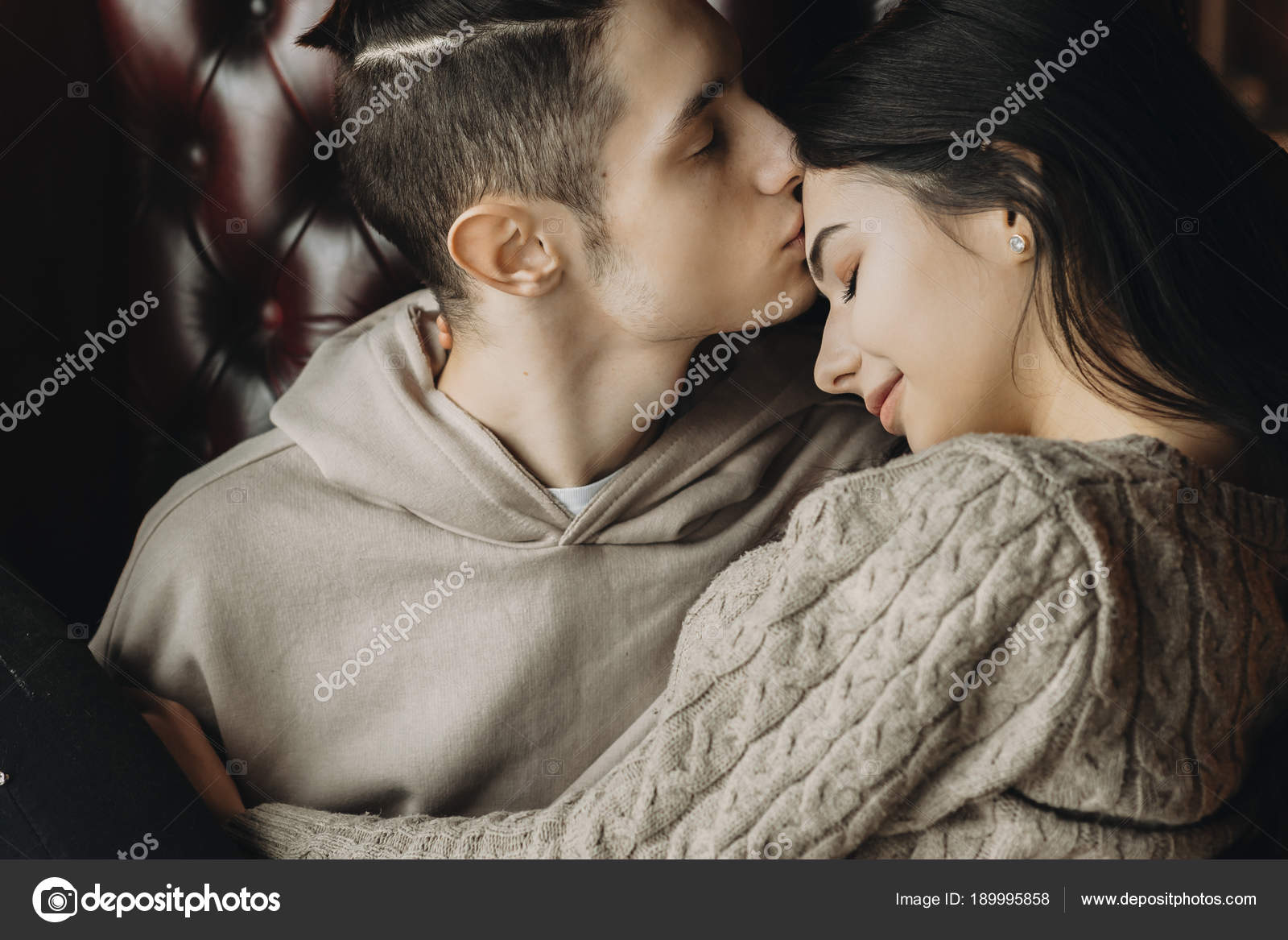 girl-young-sweet-couples