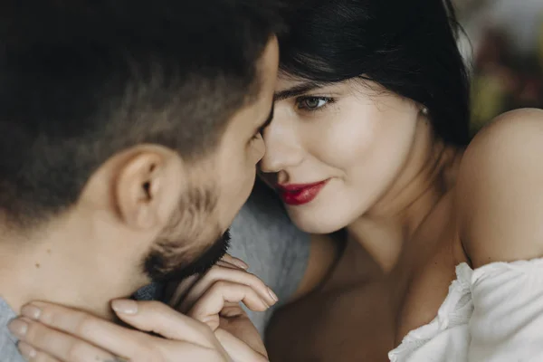 Portrait Woman Red Lips Looking Her Lover — Stock Photo, Image
