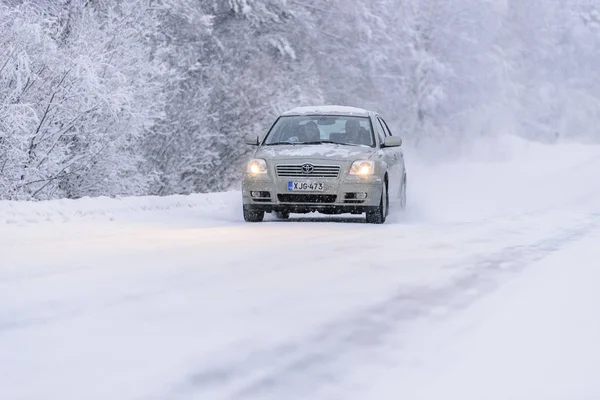 Editör: Tuupovaara City, Finlandiya, 25 Aralık 2018. Toyota — Stok fotoğraf