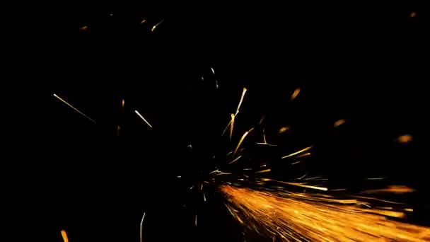 分辨率回路中鱼干背景的磨削火花 — 图库视频影像