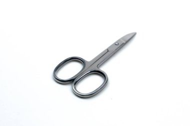 tırnak üzerinde beyaz izole makası