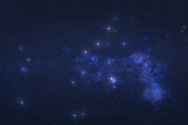 Perseus Takımyıldızı dış uzayda. Gece gökyüzündeki Perseus takımyıldızı. Bu görüntünün elementleri NASA tarafından döşendi.