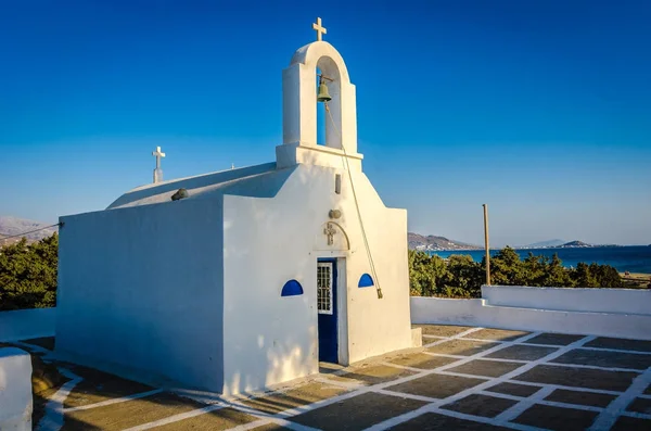 Naxos, Yunanistan Kilisesi.