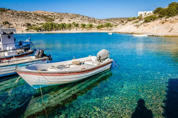 Smaragdové pláže na ostrově Naxos, Řecko — Stock fotografie