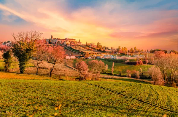 Görünüm Ripa Kalesi, Umbria, İtalya