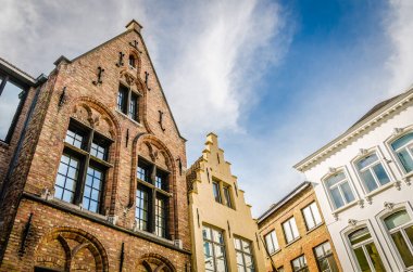 Geleneksel Belçika cepheler 