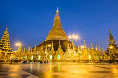 Shwedagon Pagoda onarım beş yılda 