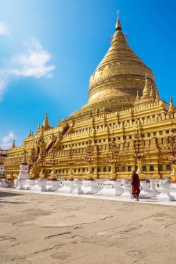 Shwezigon pagoda Myanmar