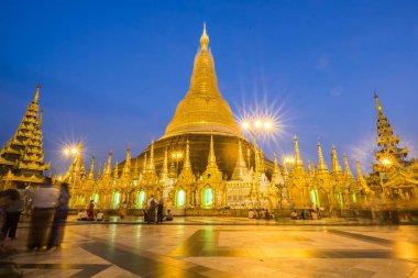 Shwedagon Pagoda onarım beş yılda 