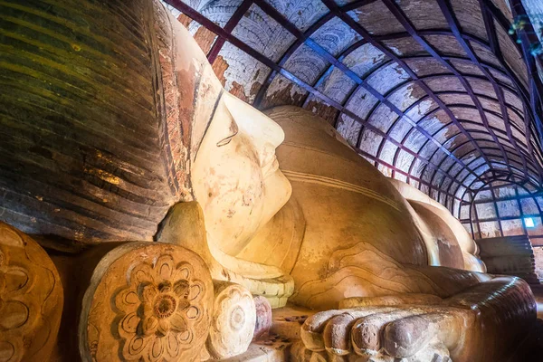 Buddha a Bagan, Myanmar — Foto Stock