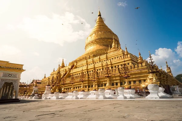 Shwezigon-Pagode in Myanmar — Stockfoto