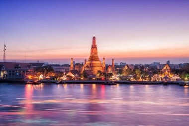 WAT Arun gece görünümü Tapınağı Bangkok, Tayland