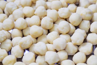 Tayland tatlısı Taro topu desser