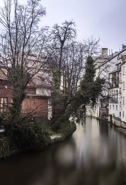 Noite Inverno Rio Certovka Ilha Kampa Praga República Checa — Fotografia de Stock