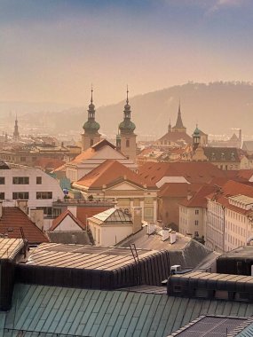 Yukarıdaki Prag