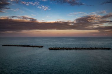 Güzel resimli eski balıkçı kasabası Vieste, Gargano yarımadası, Apulia bölgesi, Güney İtalya