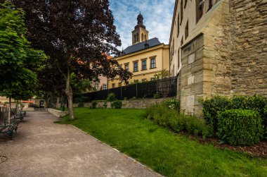 Çek Cumhuriyeti, Avrupa 'da Kutna Hora' nın merkezindeki tarihi evler. UNESCO Dünya Mirası Alanı.