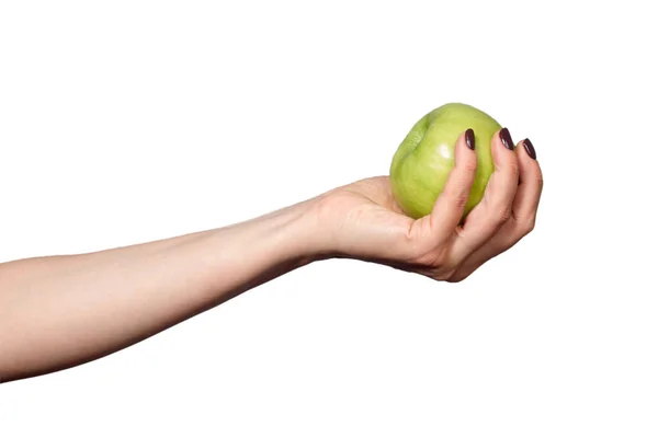 Kadın Eli Yeşil Bir Elmayı Tutuyor — Stok fotoğraf