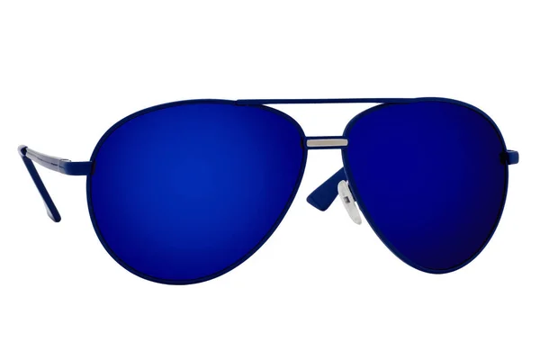 白の背景に隔離された青ミラーレンズと黒のサングラス — ストック写真