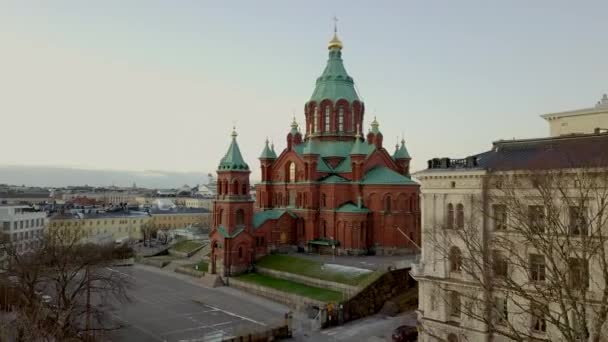 Pemandangan Udara Menara Katedral Uspenski Helsinki Finlandia — Stok Video