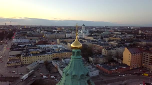 Vista Aérea Torre Catedral Uspenski Helsinki Finlandia — Vídeos de Stock
