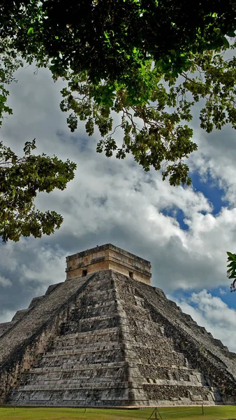 Чичен-Іца в півострові Юкатан — стокове фото