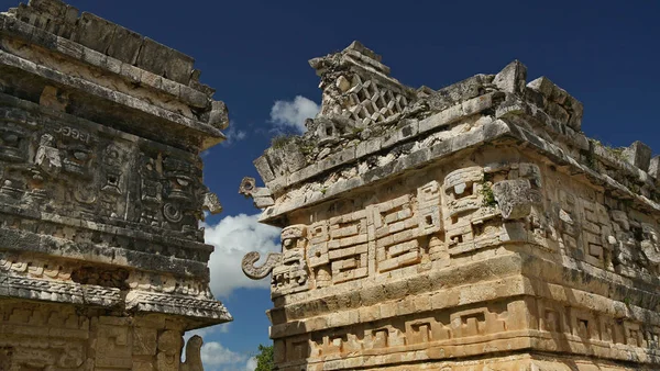 Chichen Itza, Yucatan, Meksika için Maya piramit. Biri — Stok fotoğraf